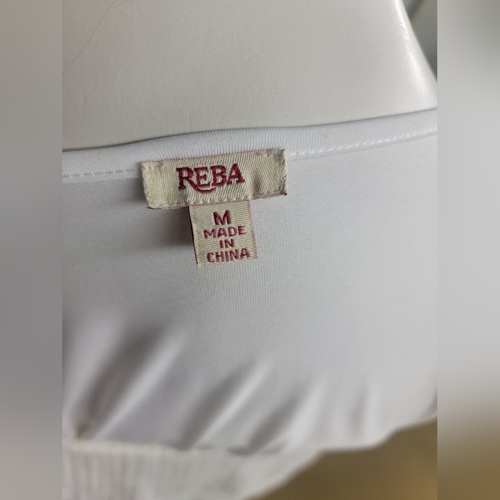 Reba - Blouse - Picture 8 of 9
